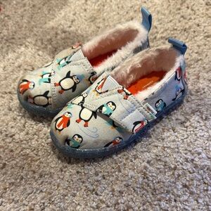 TOMS Penguin Print Alpargata Kids Shoes Size 7